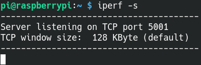 Servidor iPerf escuchando protocolores de algún cliente por el protocolo TCP